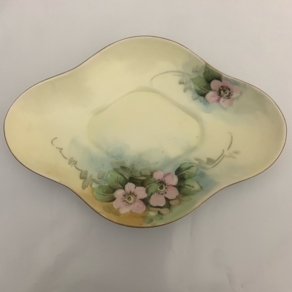 Vintage LIMOGES France Fine Porcelain Dish SIGNED
